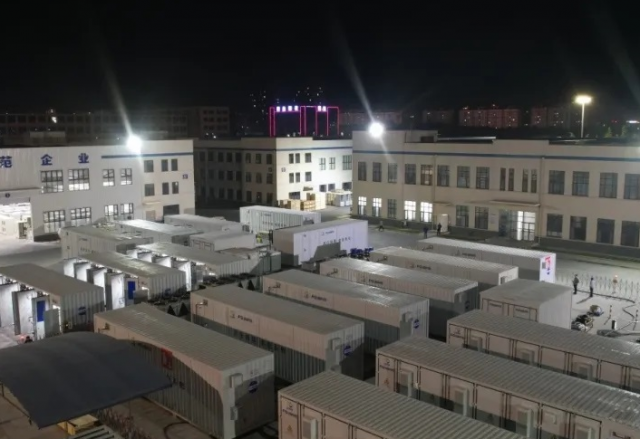 挑燈夜戰(zhàn)保交付 聚力攻堅顯擔當?